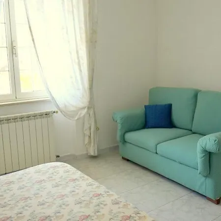 Casa Della Genovina Holiday home Capodimonte